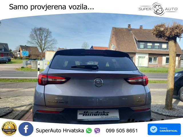 Opel Grandland X 1.2 Turbo (130 KS) Automatic