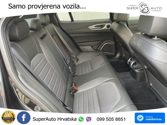 Alfa Romeo Giulia 2.0 Turbo (200 KS) Automatic LED+ACC