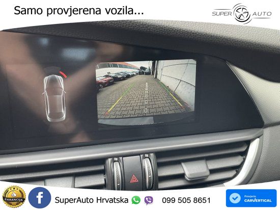 Alfa Romeo Giulia 2.0 Turbo (200 KS) Automatic LED+ACC