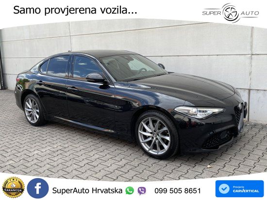 Alfa Romeo Giulia 2.0 Turbo (200 KS) Automatic LED+ACC