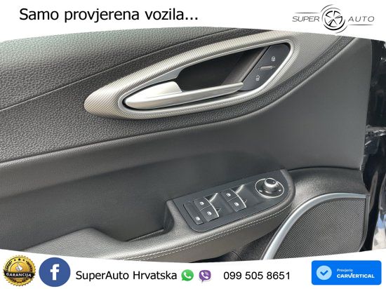 Alfa Romeo Giulia 2.0 Turbo (200 KS) Automatic LED+ACC
