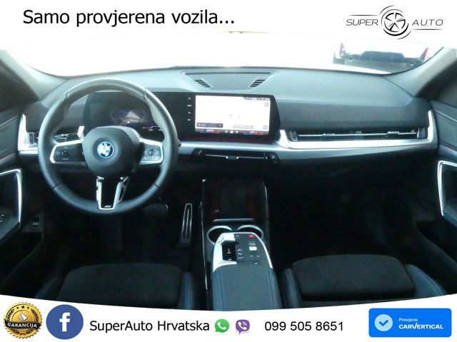 BMW iX2 66.5 kWh (313 KS) xDrive30