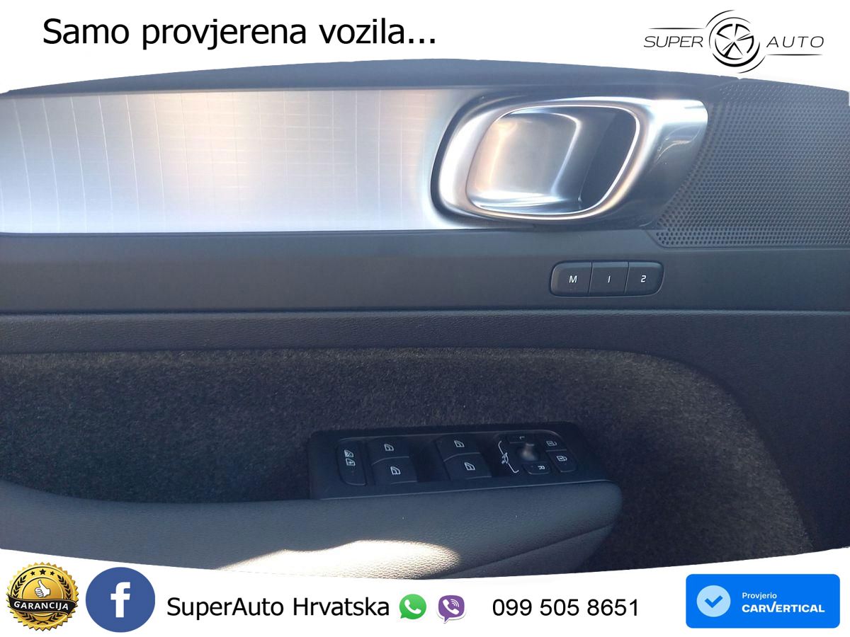 Volvo XC40 2.0 B3 163 KS Automatic LED+ACC