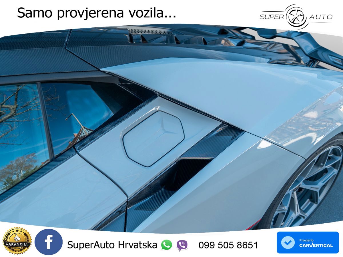 Lamborghini Revuelto 6.5 V12 (1015 KS) 4WD DCT
