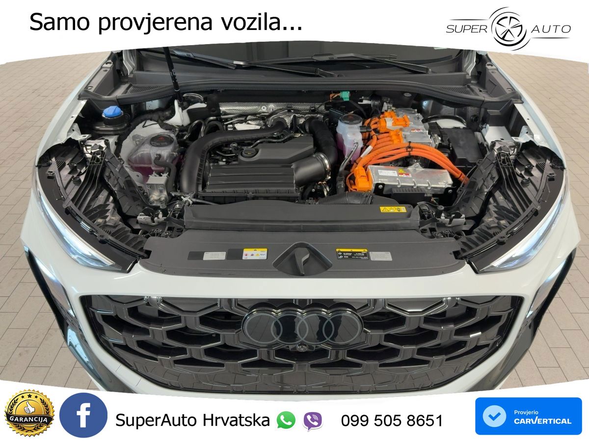 Audi Q3 1.5 TFSIe (272 KS) S tronic LED+GR SJED+ACC