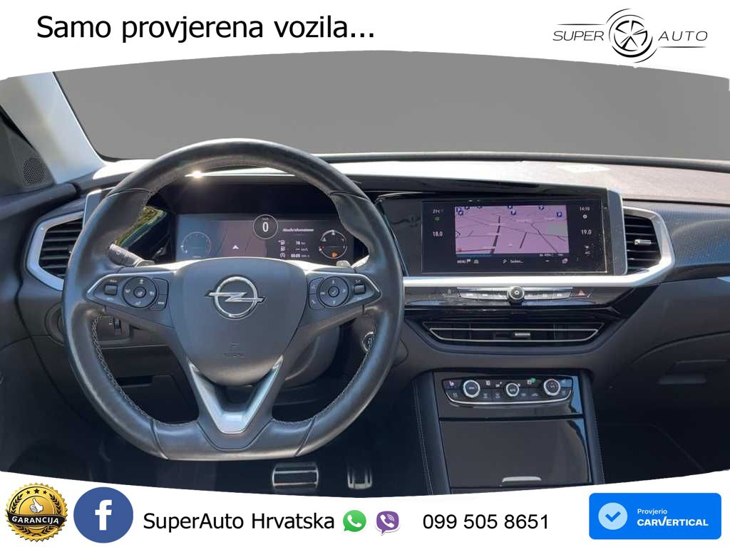 Opel Grandland 1.2i Turbo (130 KS) Automatic Ultimate LED+GR SJED+ACC