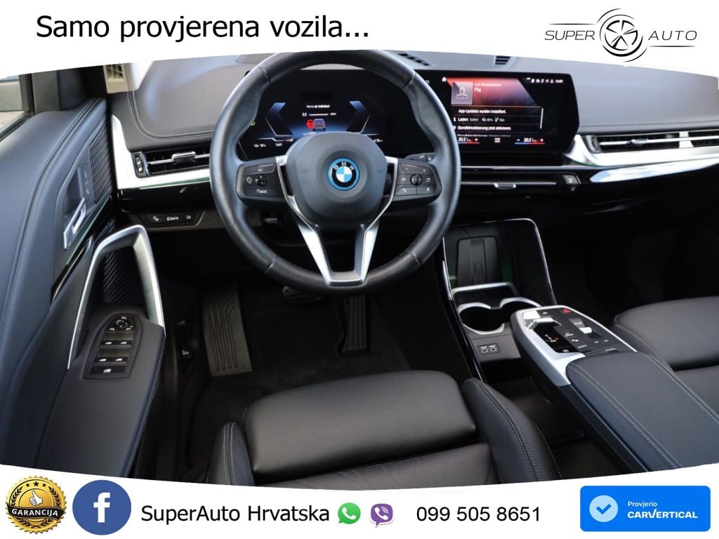 BMW iX1 68 kWh (313 KS) xDrive30 LED+GR SJED+ACC