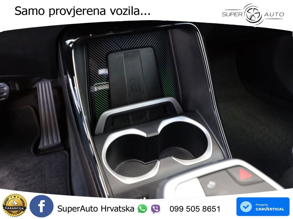 BMW iX1 68 kWh (313 KS) xDrive30 LED+GR SJED+ACC
