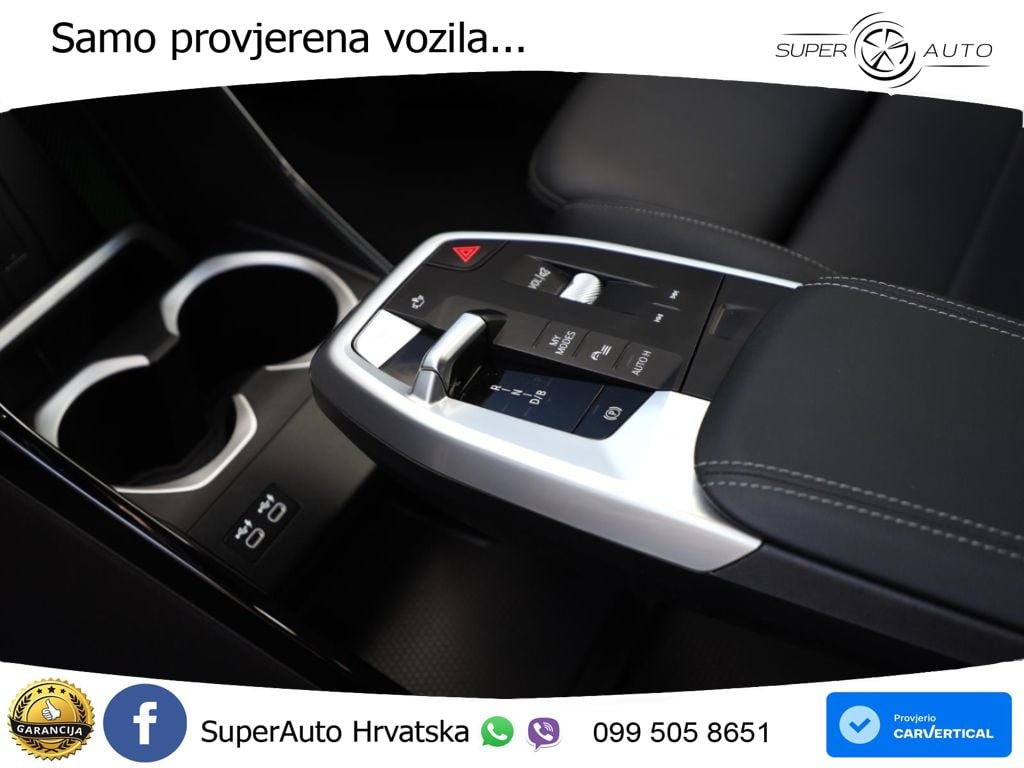 BMW iX1 68 kWh (313 KS) xDrive30 LED+GR SJED+ACC