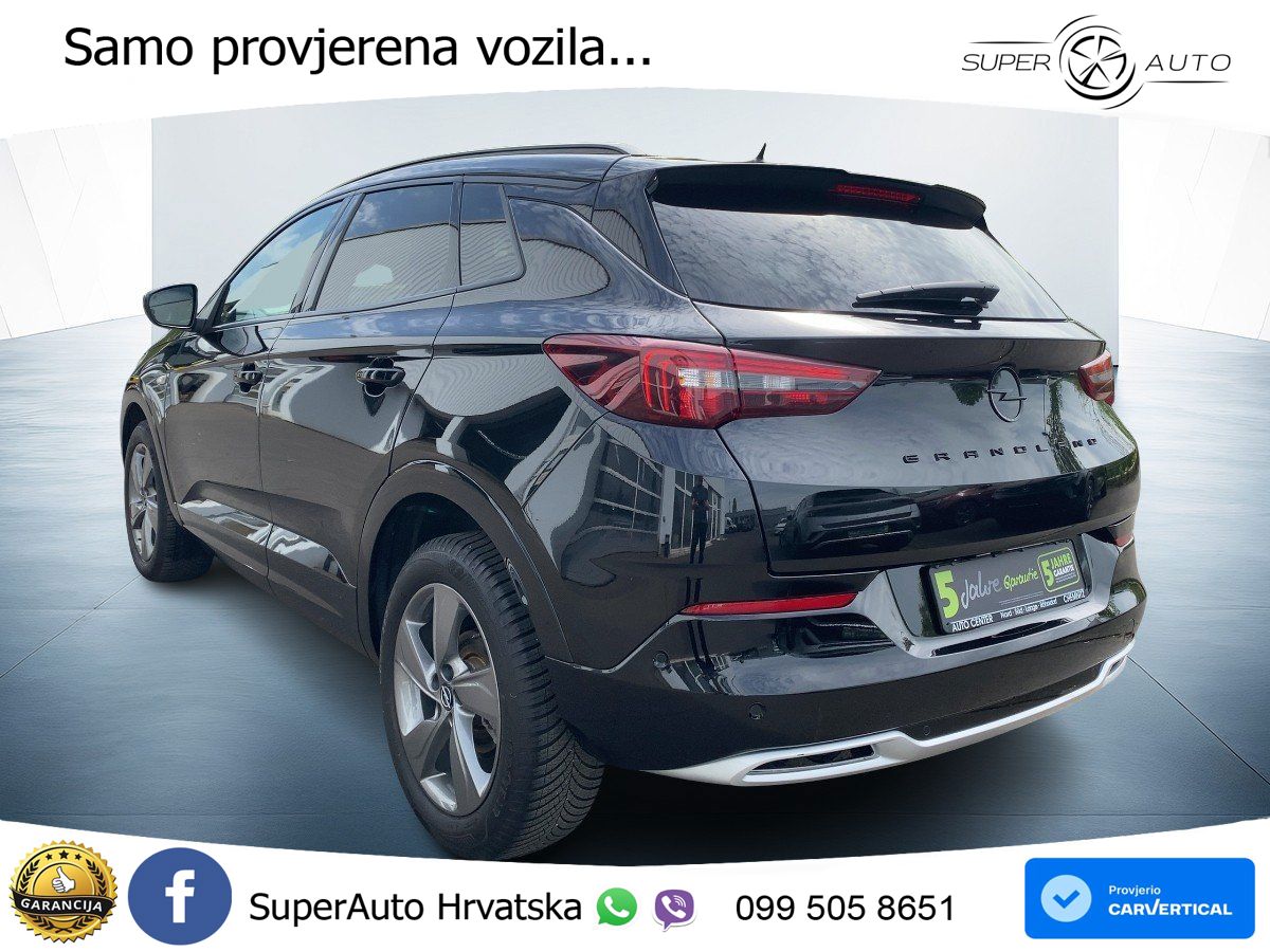 Opel Grandland 1.2i Turbo (130 KS)