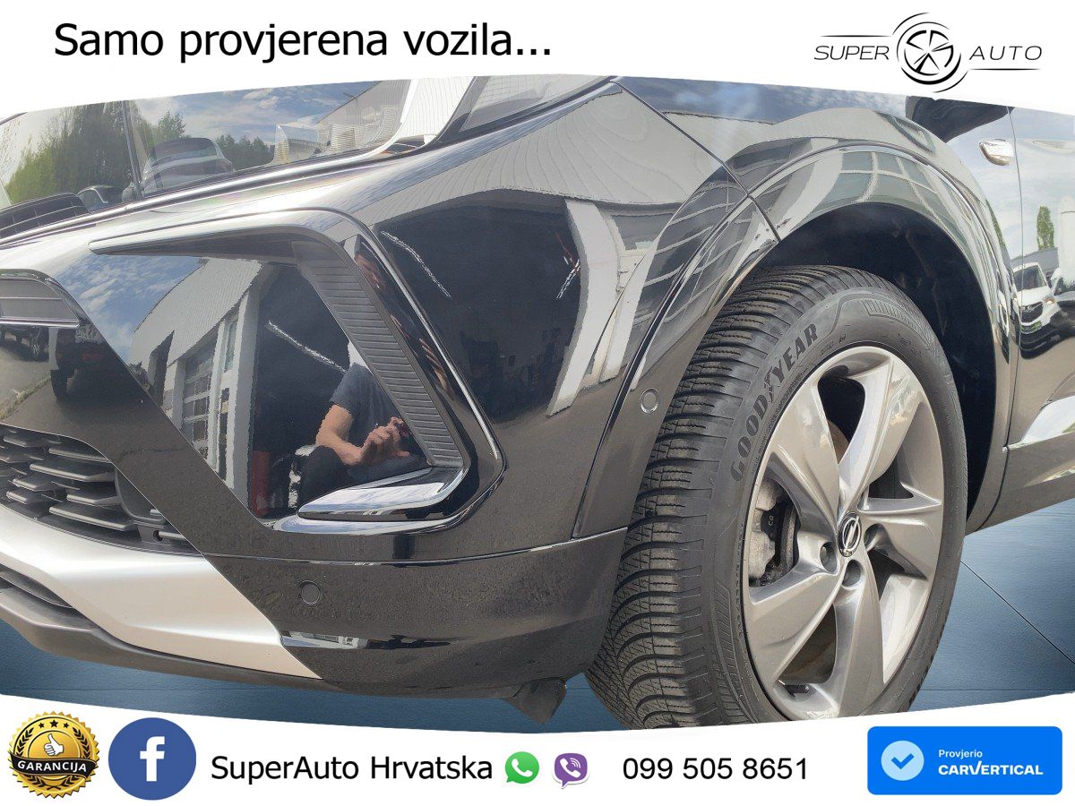 Opel Grandland 1.2i Turbo (130 KS)