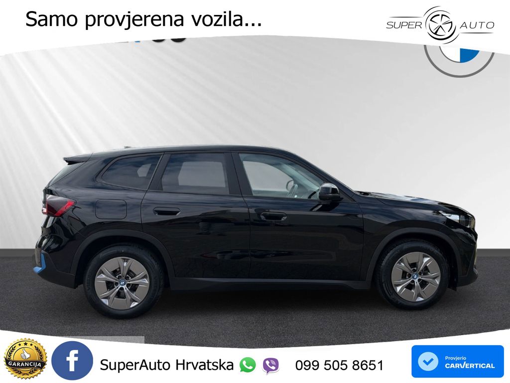 BMW iX1 68 kWh (313 KS) xDrive30