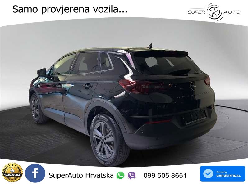 Opel Grandland 1.2i Turbo (130 KS) Automatic