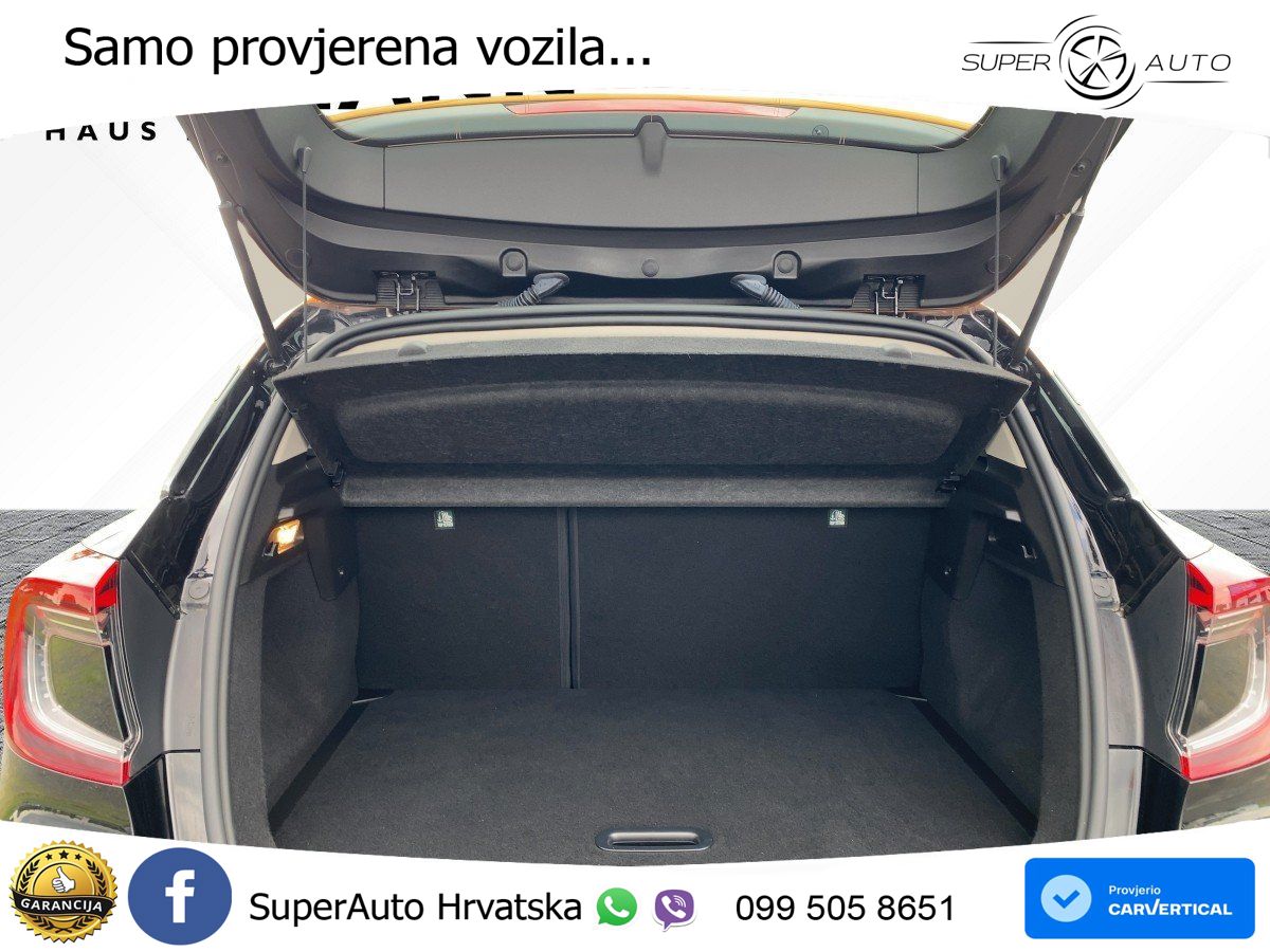 Renault Captur 1.3 TCe (140 KS) Intens LED+GR SJED+ACC