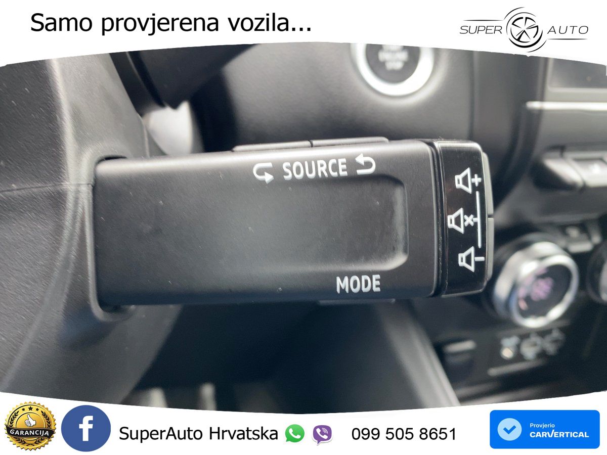 Renault Captur 1.3 TCe (140 KS) Intens LED+GR SJED+ACC