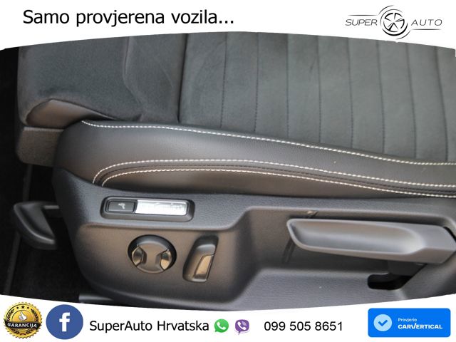 Volkswagen Passat Variant 2.0 TDI (200 KS) DSG Elegance MATRIX+GR SJED+KAM