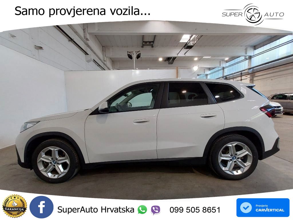 BMW iX1 68 kWh (313 KS) xDrive30 LED+GR SJED+ACC