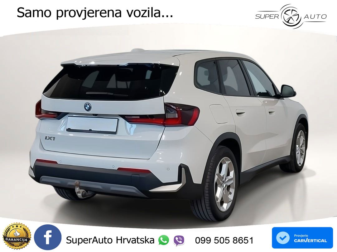 BMW iX1 68 kWh (313 KS) xDrive30 LED+GR SJED+ACC