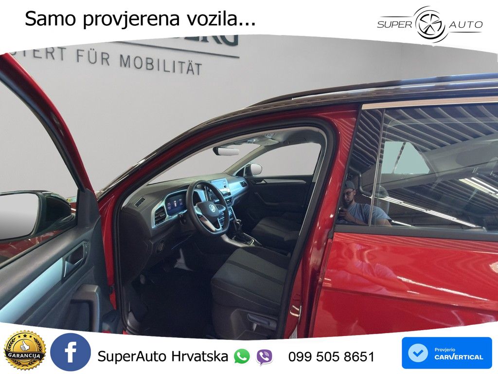 Volkswagen T-Roc I 2.0 TDI (116 KS) LED+GR SJED+ACC
