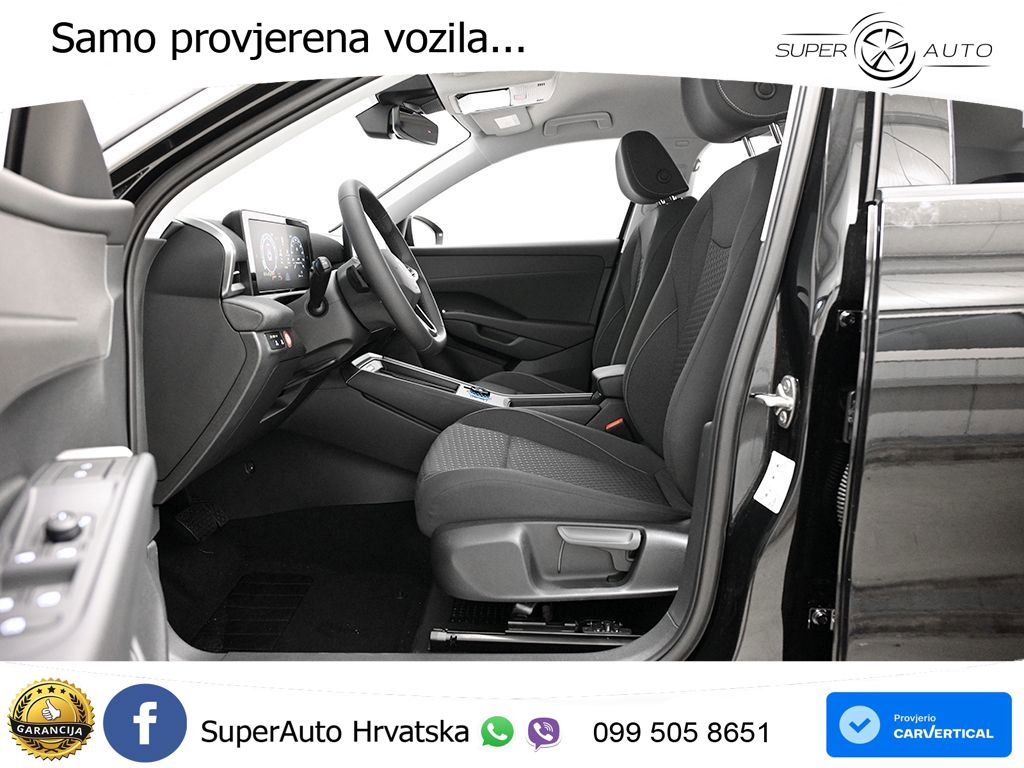Volkswagen T-Roc II 1.5 eTSI (116 KS)  DSG LED+ACC