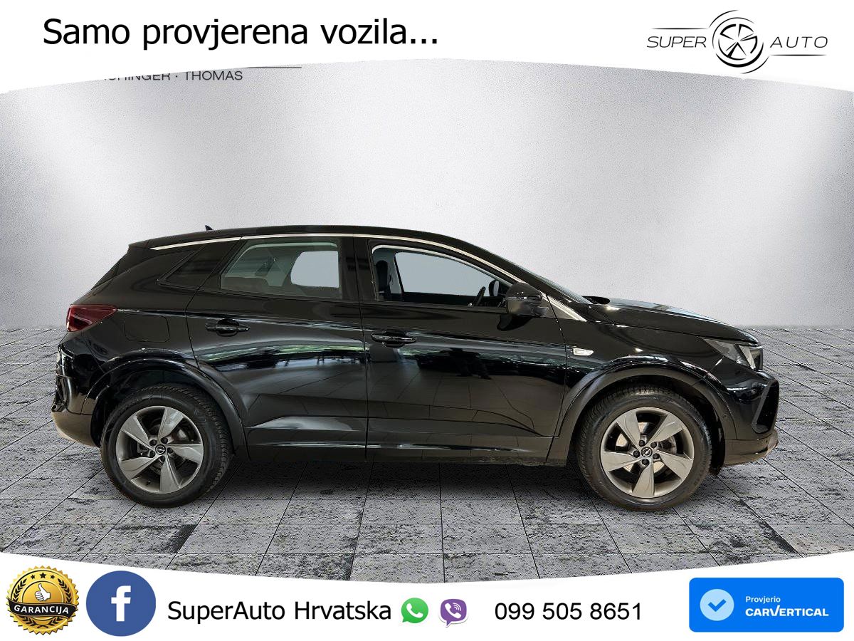 Opel Grandland 1.2i Turbo (130 KS) Automatic GS LED+GR SJED+ACC