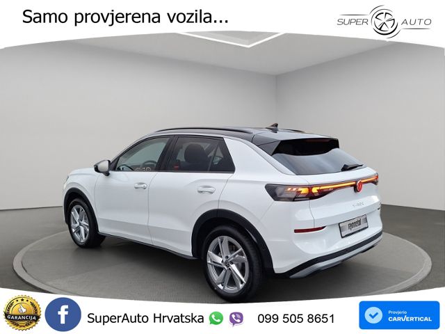 Volkswagen T-Roc II 1.5 eTSI (150 KS)  DSG LED+GR SJED+ACC