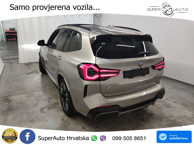 BMW iX3 80 kWh (286 KS) M Sport LED+ACC