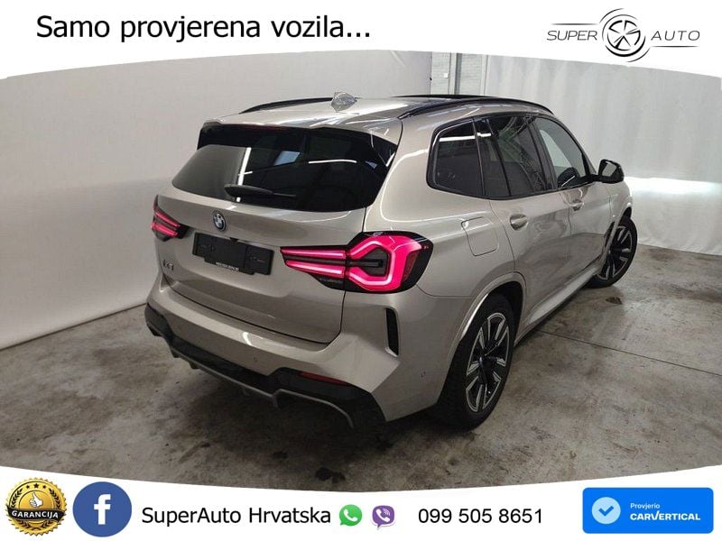 BMW iX3 80 kWh (286 KS) M Sport LED+ACC