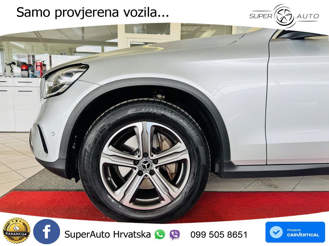 Mercedes GLC 220d (194 KS) 4MATIC G-TRONIC LED+GR SJED+ACC