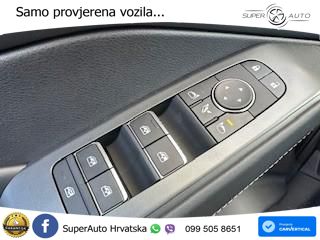 Nissan Qashqai 1.3 DIG-T (158 KS) Xtronic Tekna LED+GR SJED+ACC