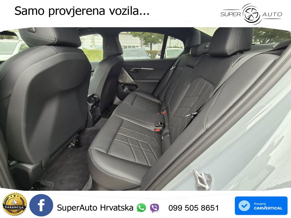BMW 520i (208 KS) Steptronic M Sport LED+GR SJED+ACC