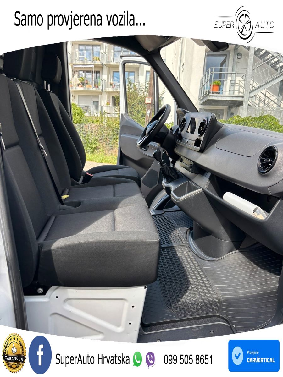Mercedes-Benz Sprinter Kasten Hochdach 215 CDI / Carplay / Kam 150 KS