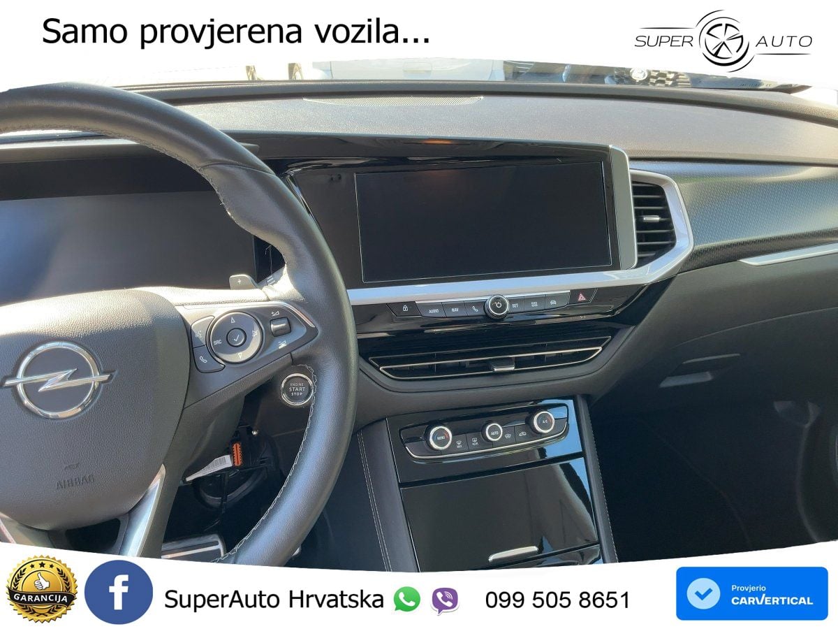 Opel Grandland 1.2i Turbo (130 KS) Automatic Elegance LED+GR SJED+ACC