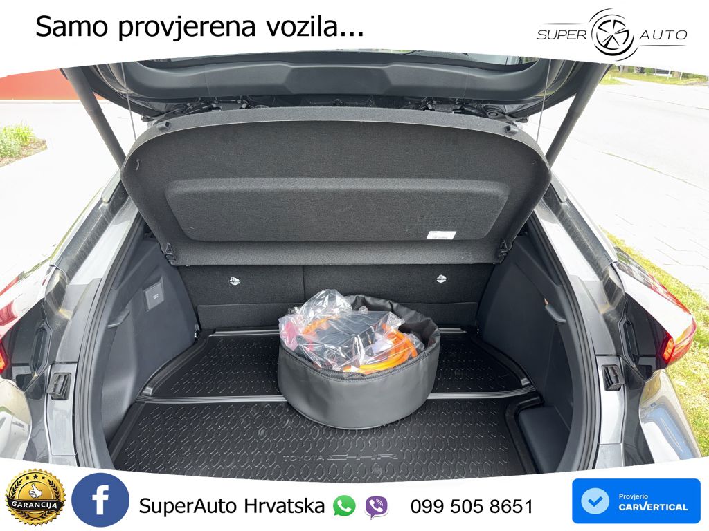 Toyota C-HR 2.0 (223 KS) PHEV e-CVT Teamplayer LED+GR SJED+ACC