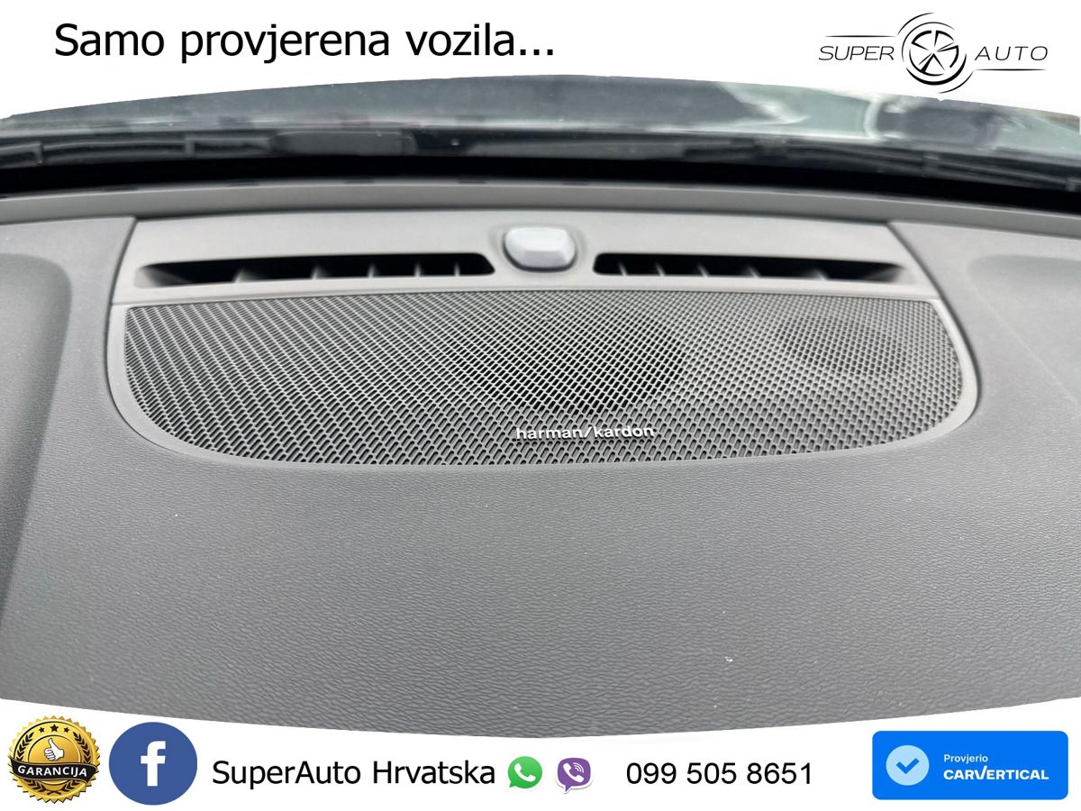 Volvo XC40 2.0 B3 163 KS Automatic ACC+GR SJED+360+PANO