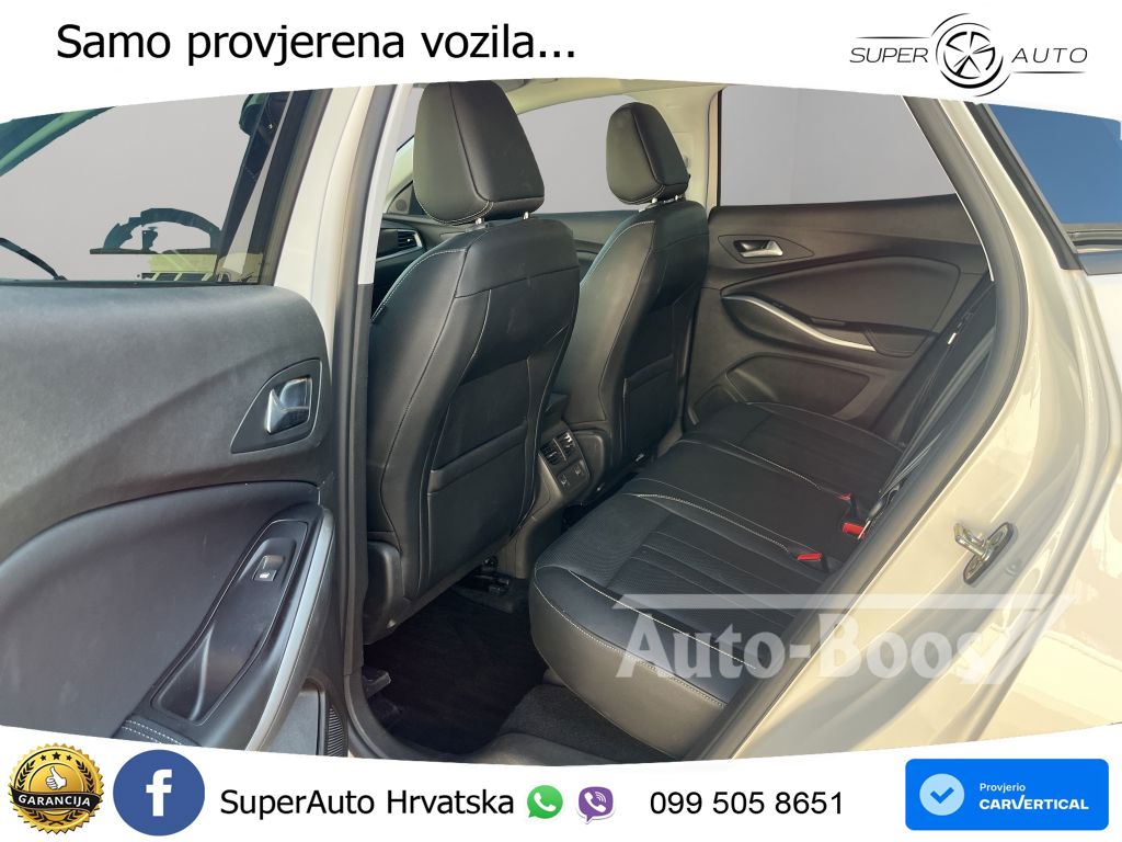 Opel Grandland 1.2i Turbo (130 KS) Automatic Elegance MATRIX+GR SJED+KAM