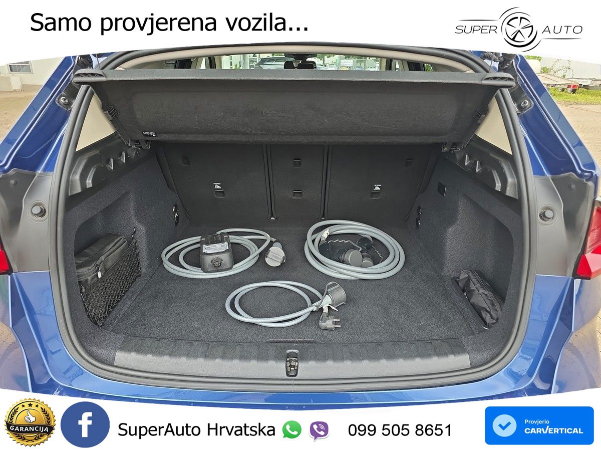 BMW iX1 68 kWh (313 KS) xDrive30