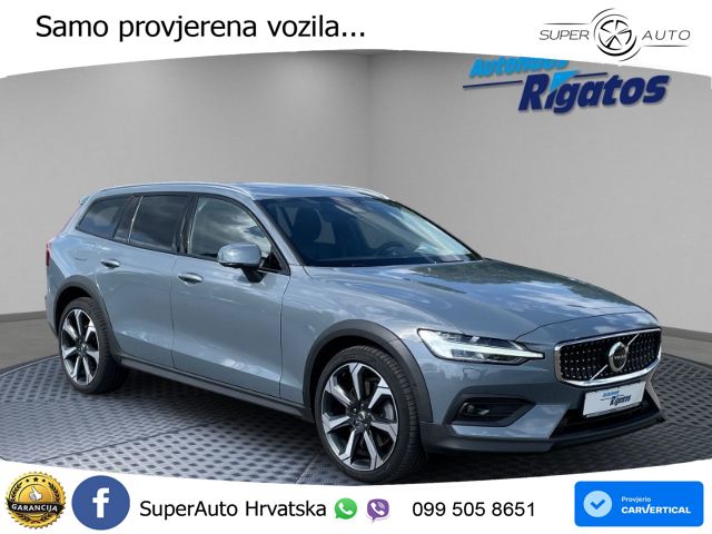 Volvo V60 Cross Country 2.0 B5 AWD Automatic LED+GR SJED+ACC