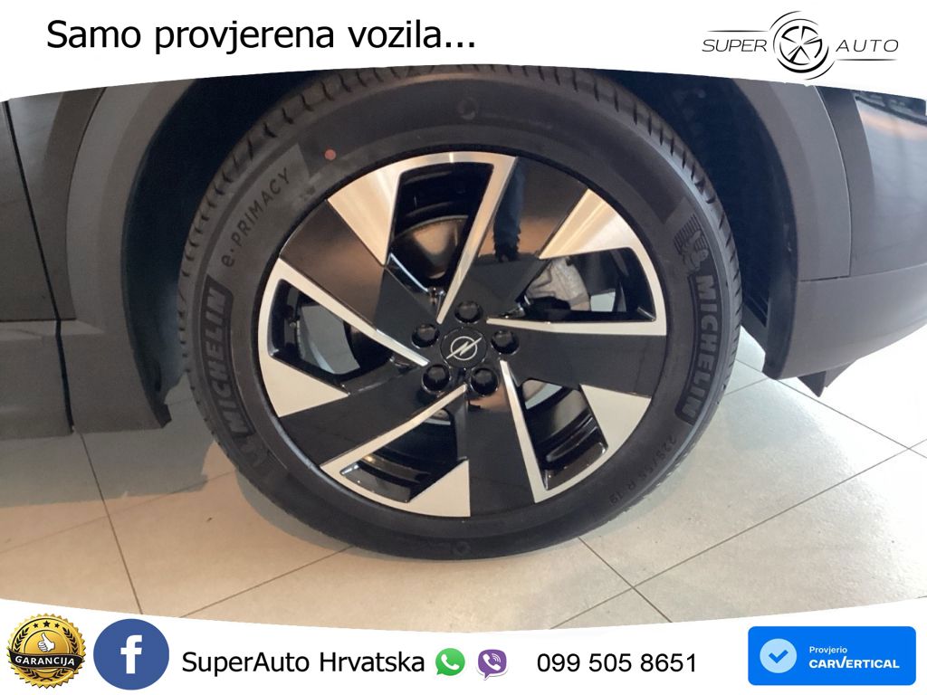 Opel Grandland 1.2 Turbo (136 KS)  e-DCT GS LED+GR SJED+ACC