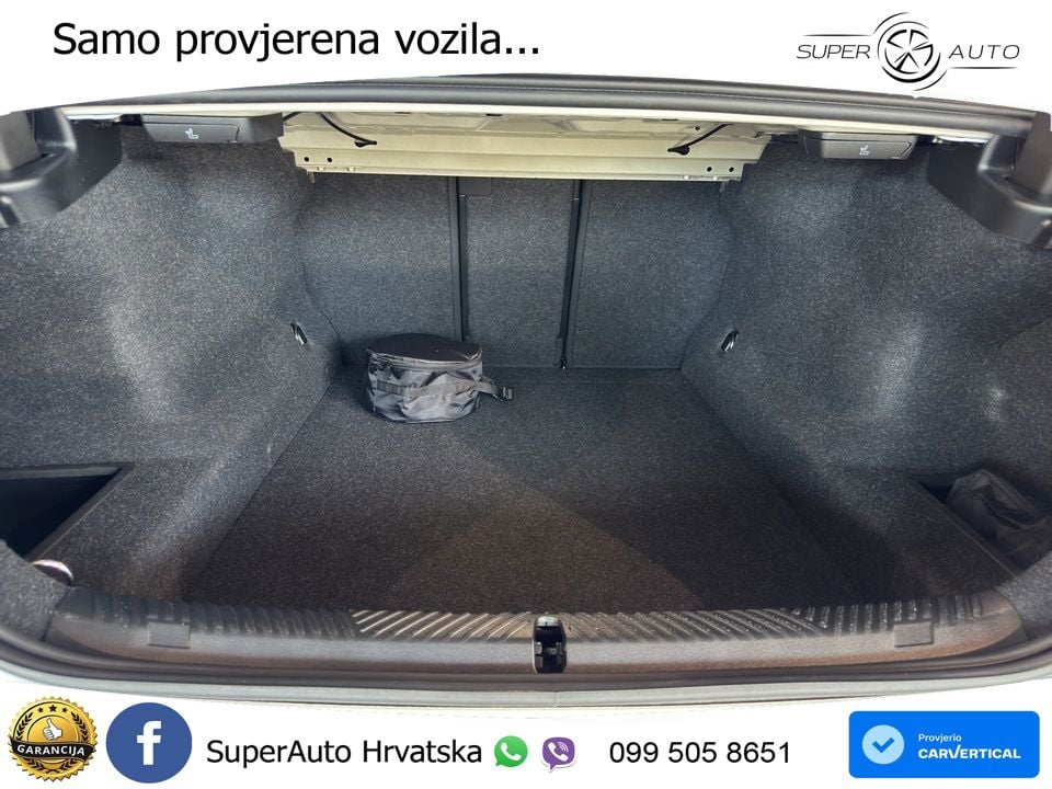 BMW 520i (208 KS) Steptronic LED+GR SJED+ACC