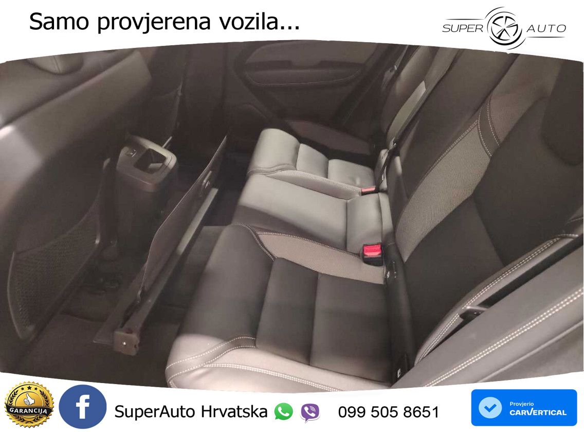 Volvo XC60 B4 Diesel AWD Geartronic LED+GR SJED+ACC