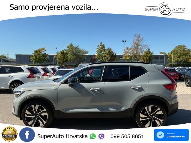 Volvo XC40 2.0 B4 AWD 197 KS Automatic ACC+GR SJED+360+PANO