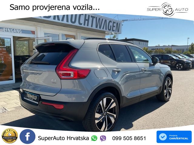 Volvo XC40 2.0 B4 AWD 197 KS Automatic ACC+GR SJED+360+PANO
