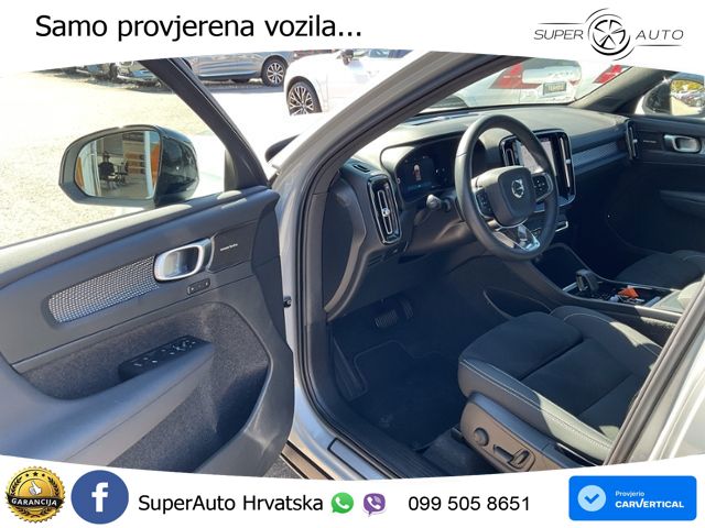 Volvo XC40 2.0 B4 AWD 197 KS Automatic ACC+GR SJED+360+PANO