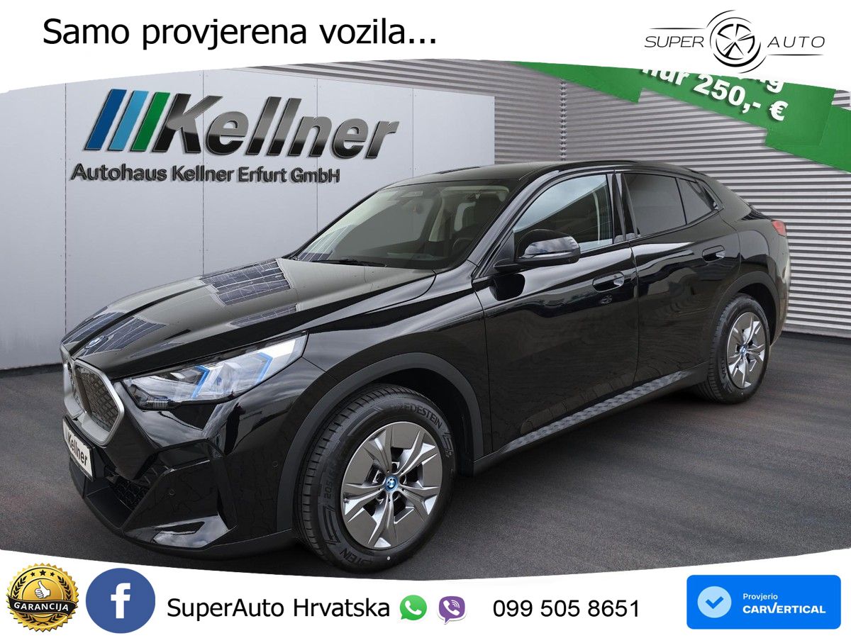 BMW iX2 66.5 kWh (313 KS) xDrive30