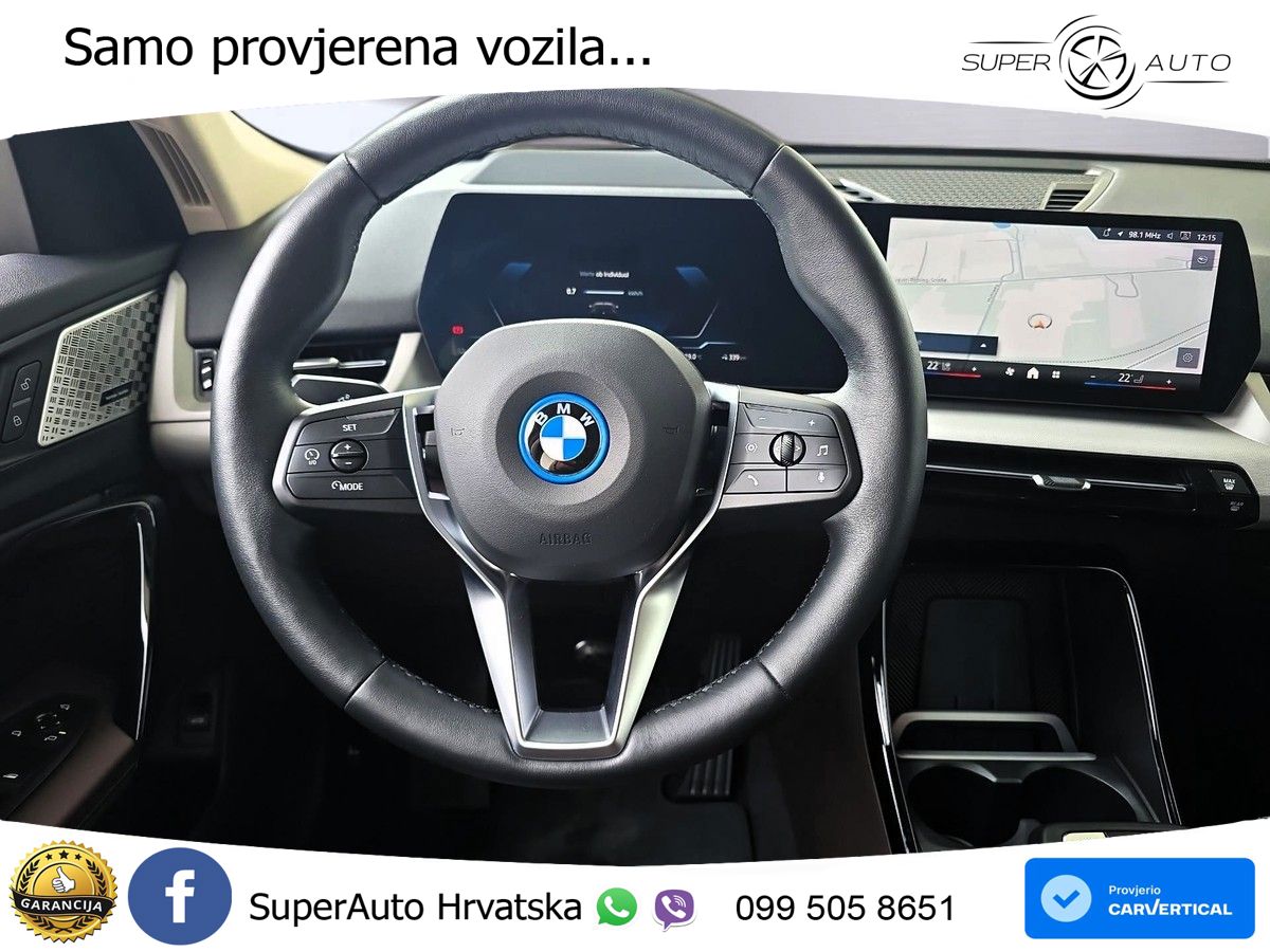 BMW iX2 66.5 kWh (313 KS) xDrive30