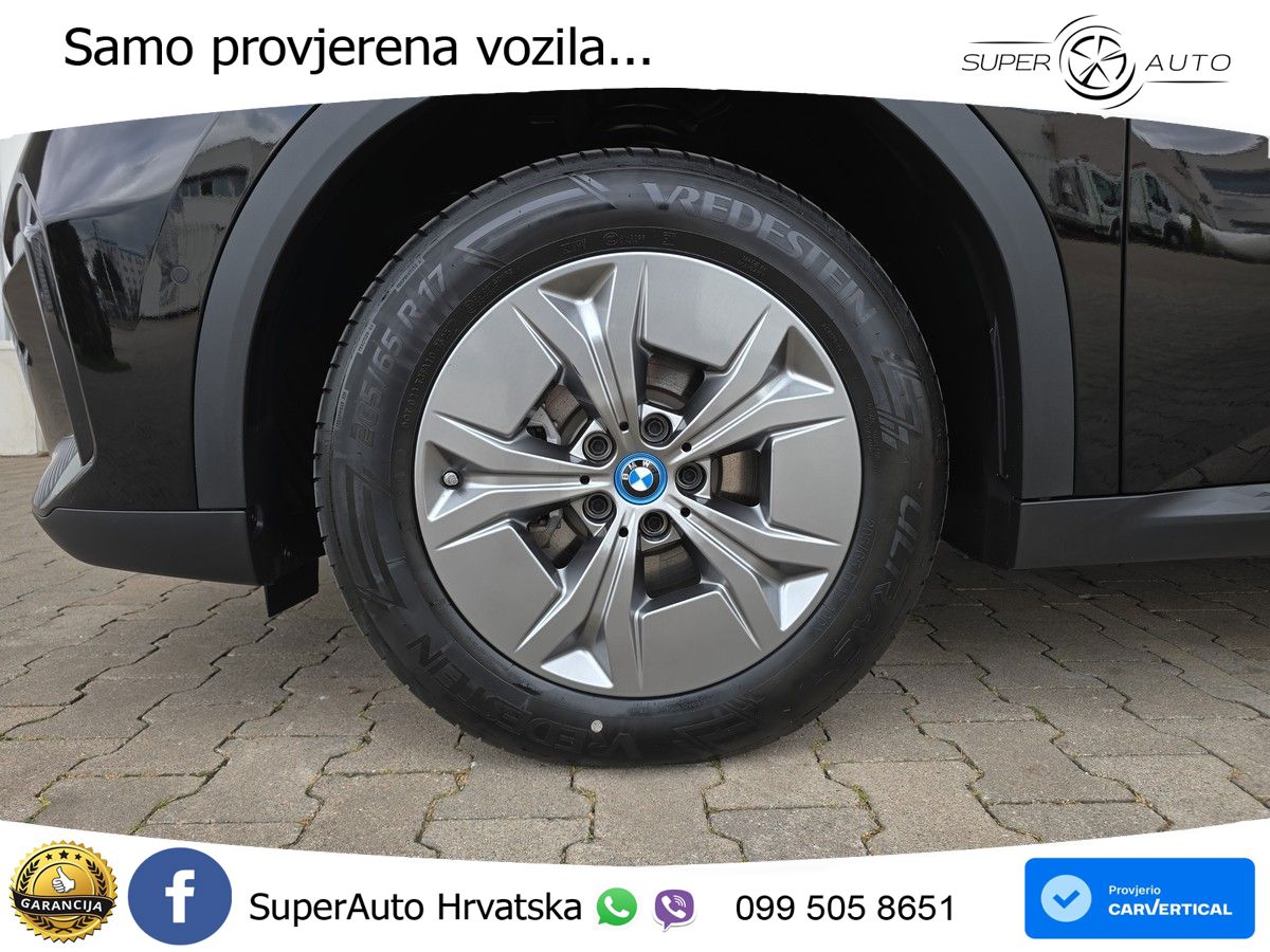 BMW iX2 66.5 kWh (313 KS) xDrive30