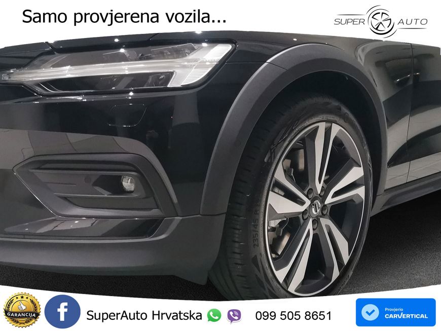Volvo V60 Cross Country 2.0 B5 AWD Automatic LED+GR SJED+ACC
