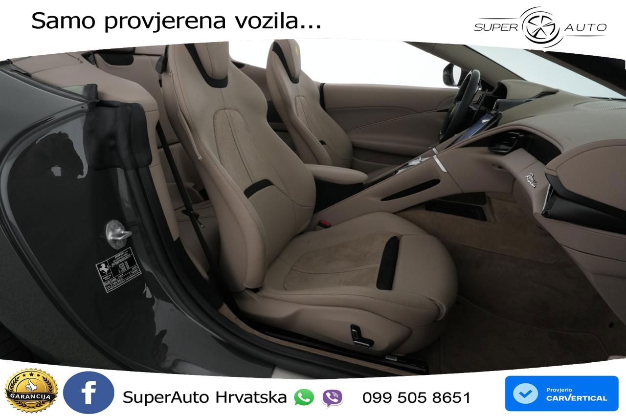 Ferrari Roma Spider 3.9 V8 (620 KS) F1 DCT