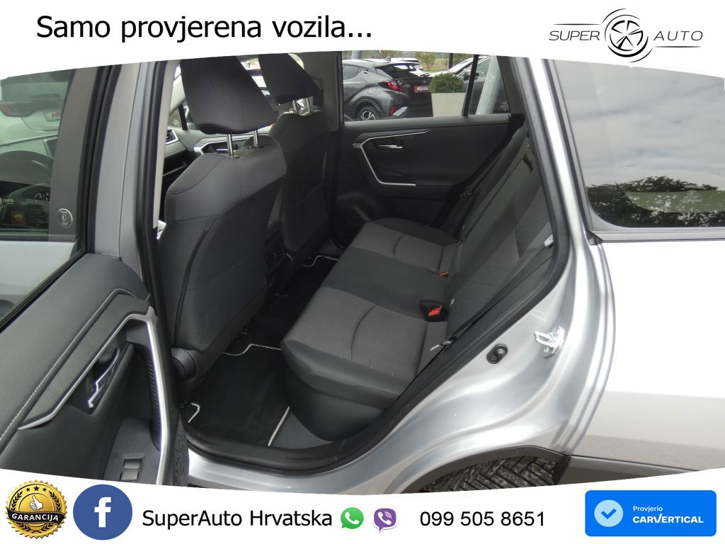 Toyota RAV4 2.5 (222 KS) Hybrid E-Four e-CVT LED+GR SJED+ACC